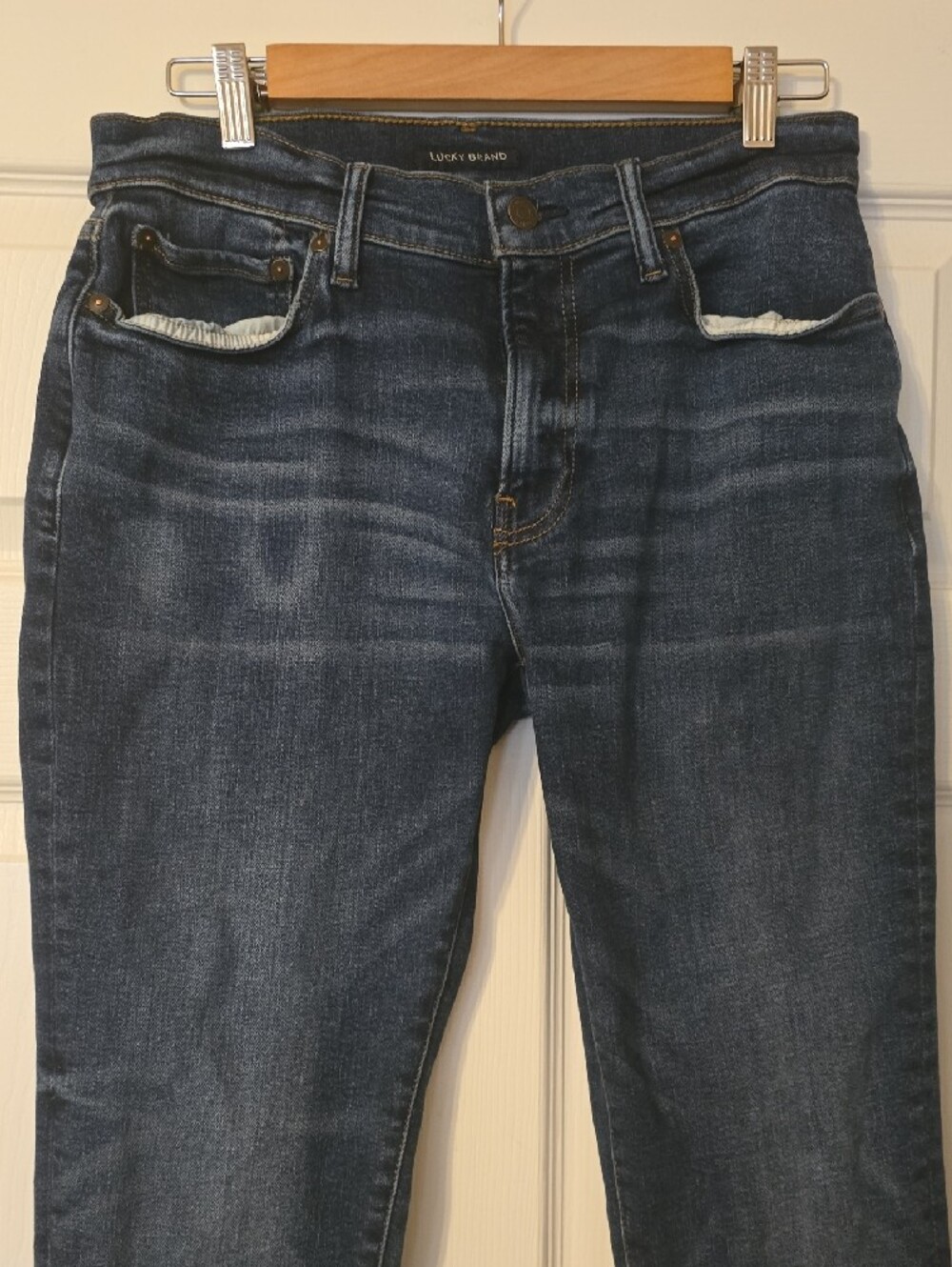 Lucky Brand Denim Jeans Men's Size 30‎ Medium Blue Athletic Taper